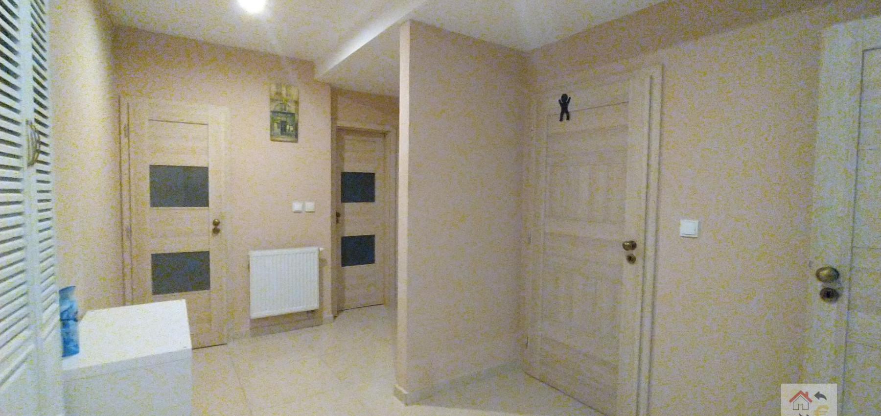 Prenajaté do 1.6.2026 - Krásny 3 izbový byt kompletne zariadený byt Nižná Šebastová - Slánska ulica