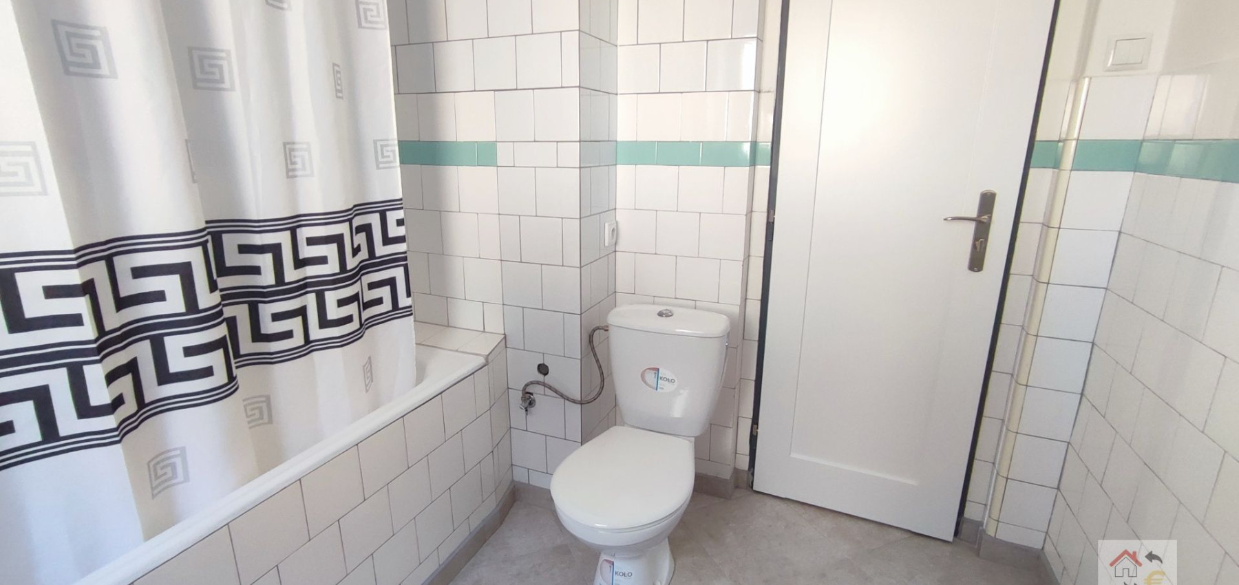 Voľná izba od 1.12.2024...PRENÁJOM SAMOSTATNEJ IZBY V RODINNOM DOME SO ZÁHRADOU, JESENSKÉHO ULICA