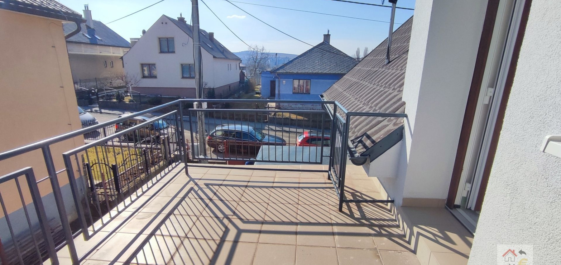 Voľná izba od 1.12.2024...PRENÁJOM SAMOSTATNEJ IZBY V RODINNOM DOME SO ZÁHRADOU, JESENSKÉHO ULICA