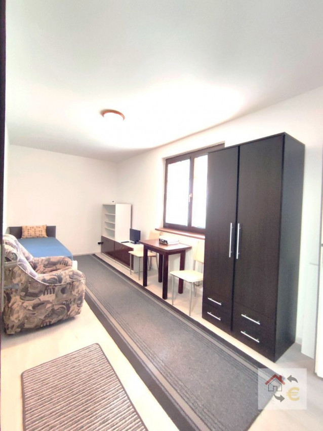 Prenajatá do 30.06.2024...Na prenájom garsónka v rodinnom dome v mestskej časti Surdok