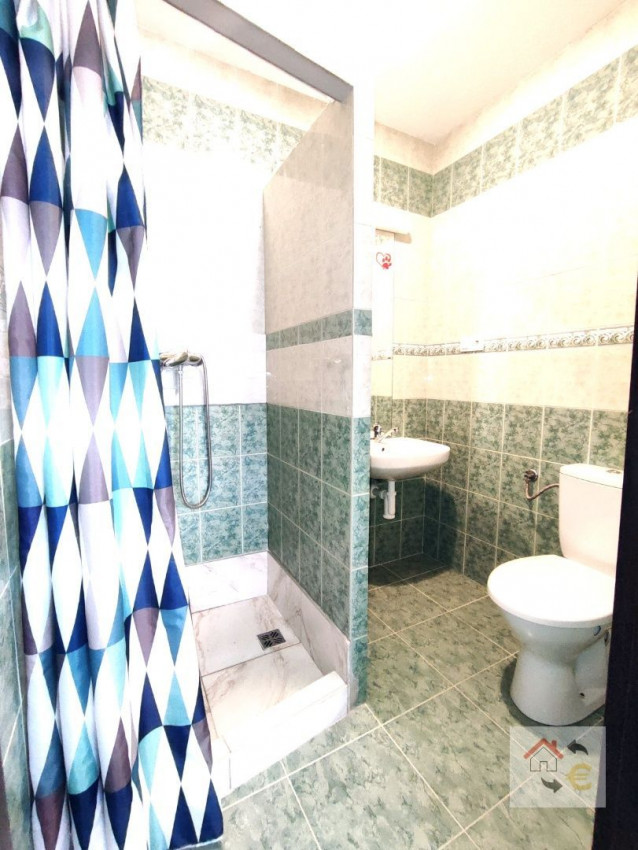 Prenajatá do 30.06.2024...Na prenájom garsónka v rodinnom dome v mestskej časti Surdok