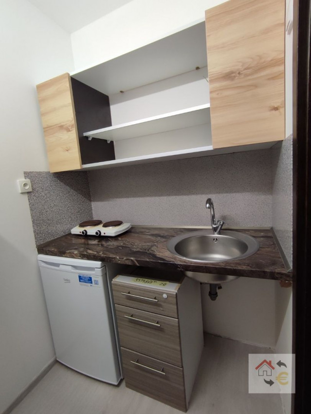 Prenajatá do 30.06.2024...Na prenájom garsónka v rodinnom dome v mestskej časti Surdok