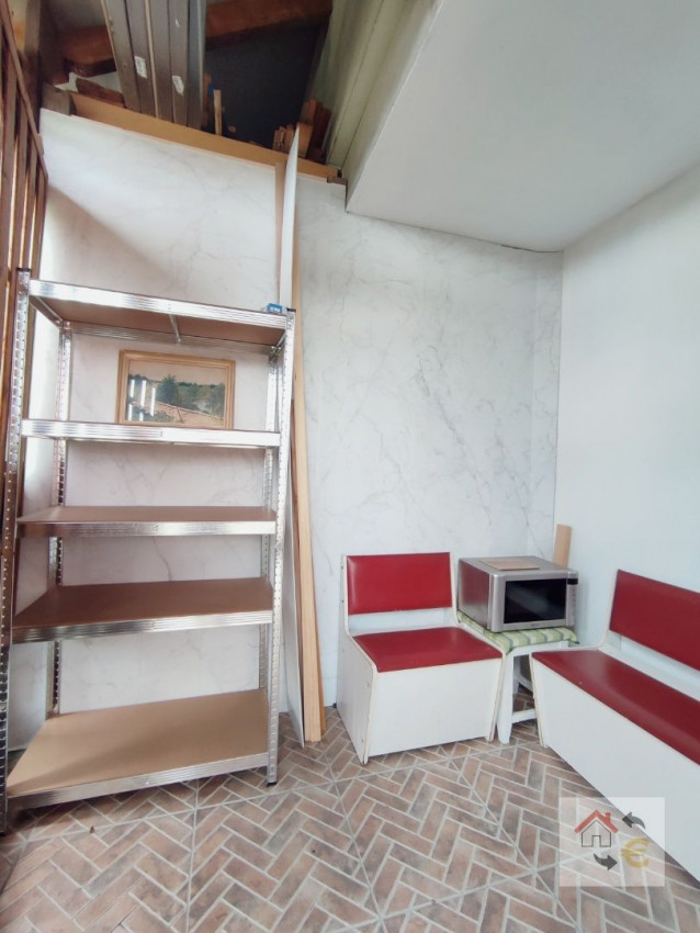 Prenajatá do 30.06.2024...Na prenájom garsónka v rodinnom dome v mestskej časti Surdok