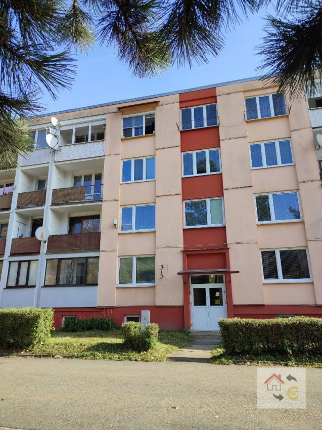 Prenajatý do 1.7.2026....Na prenájom krásny zrekonštruovaný 2 izbový byt sídlisku II pri Lidli