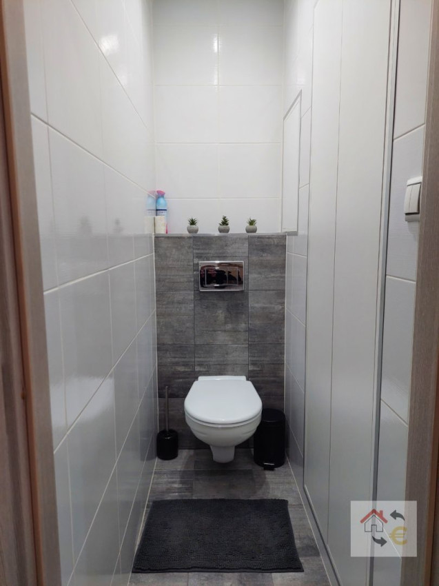 Prenajatý 1.5.2025....Prekrásny 2 izbový byt Sídlisko 3, Prostějovská, kompletná rekonštrukcia, zariadený, ihneď pripravený na bývanie