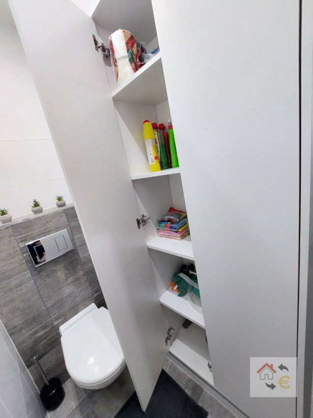 Prenajatý 1.5.2025....Prekrásny 2 izbový byt Sídlisko 3, Prostějovská, kompletná rekonštrukcia, zariadený, ihneď pripravený na bývanie