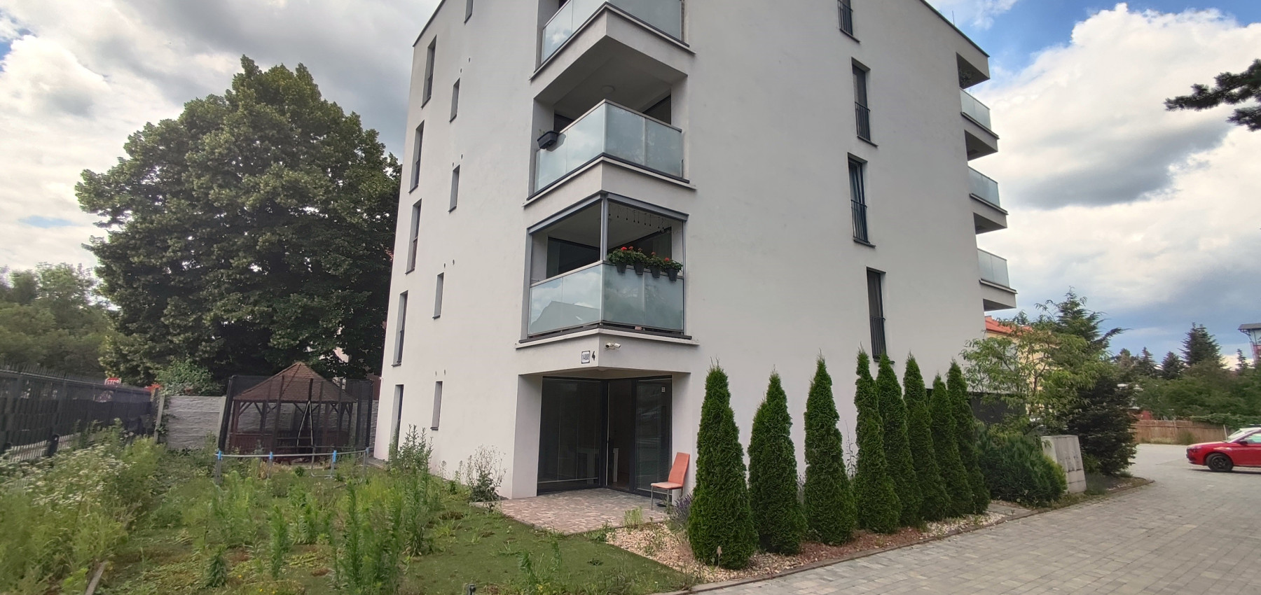 Prenajatý do 1.9.2024...Novostavba 4 izbového bytu v centre mesta Prešov, blízko OC Novum