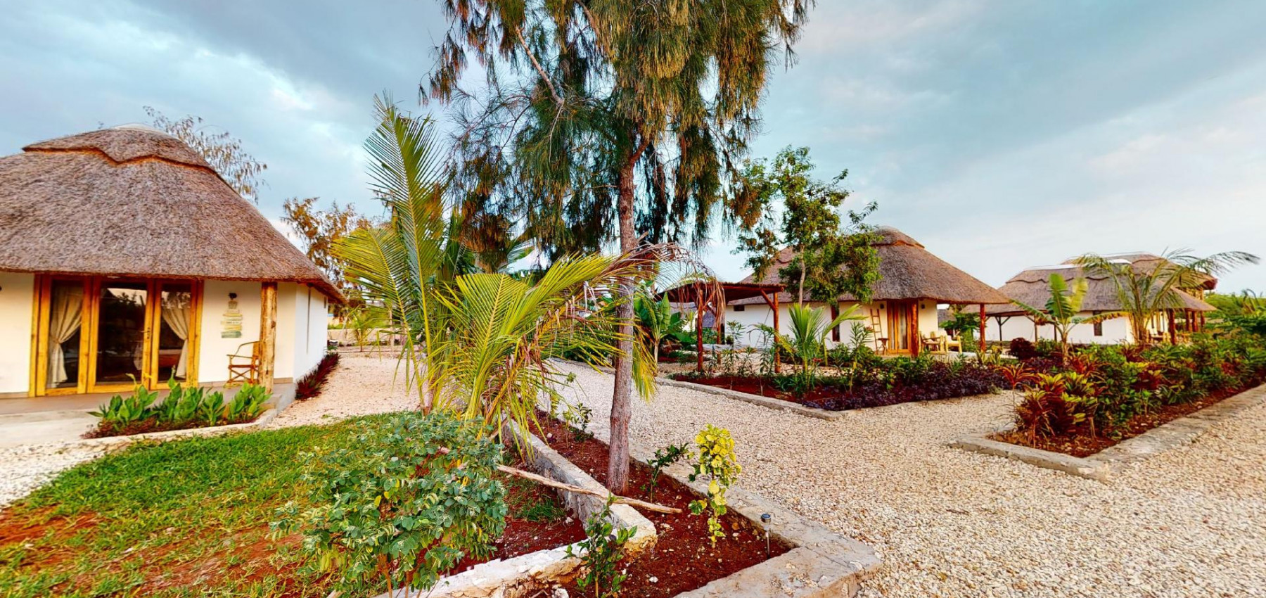 Zaria resort Zanzibar - dovolenkový prenájom bungalovu so záhradou pre pár D03