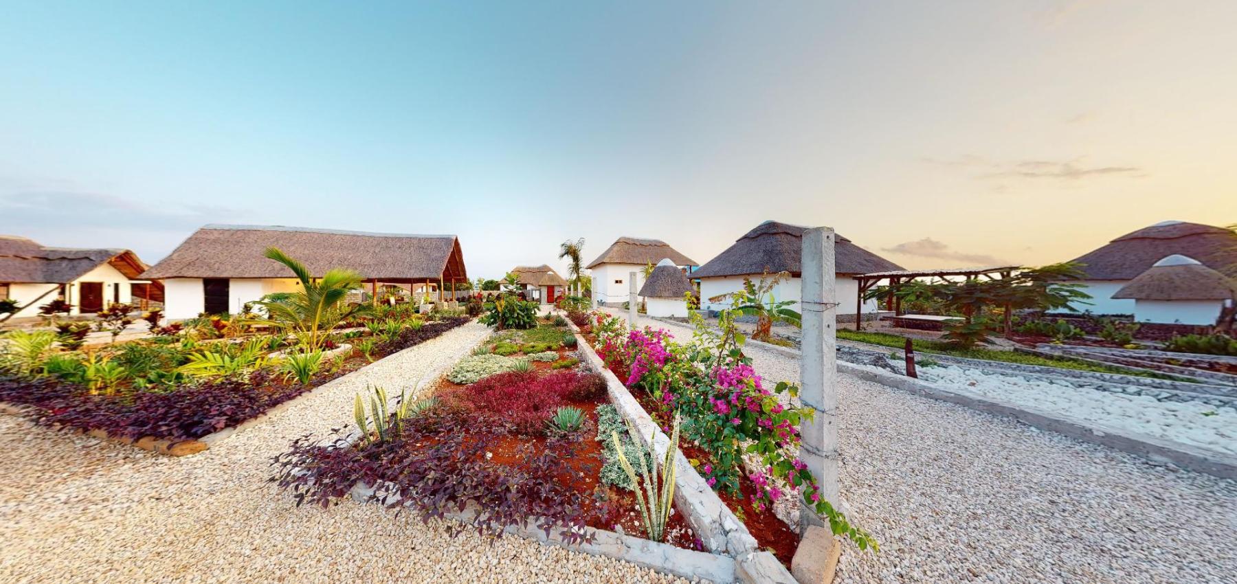 Zaria resort Zanzibar - dovolenkový prenájom bungalovu so záhradou pre dve osoby D07