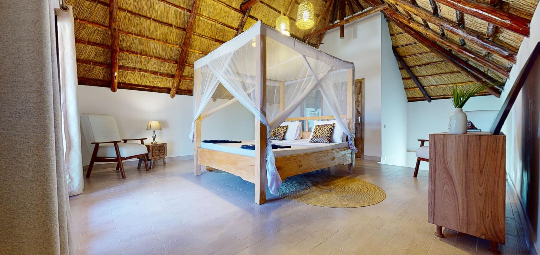 Zaria resort Zanzibar - luxusný poschodový dom, balkón s výhľadom na more a záhradou pre dve osoby D08