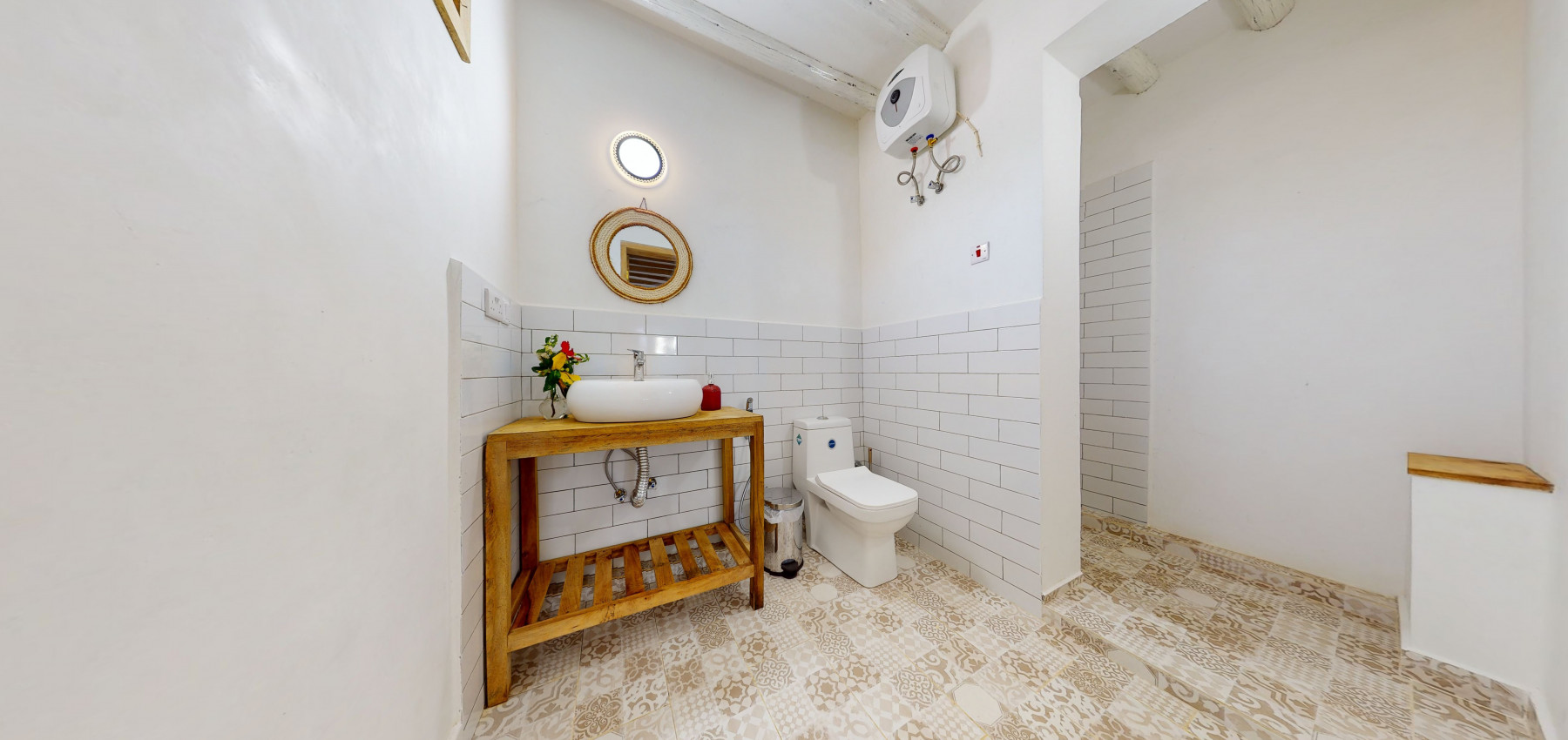 Zaria resort Zanzibar - luxusný poschodový dom, balkón s výhľadom na more a záhradou pre dve osoby D08