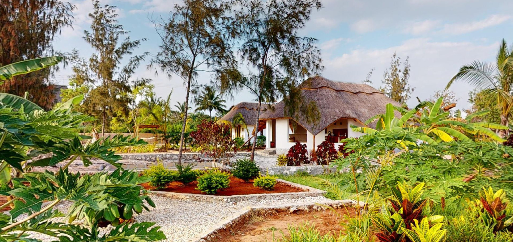 Zaria resort Zanzibar - dovolenkový prenájom bungalovu s dvomi spálňami a záhradou pre dva páry D10