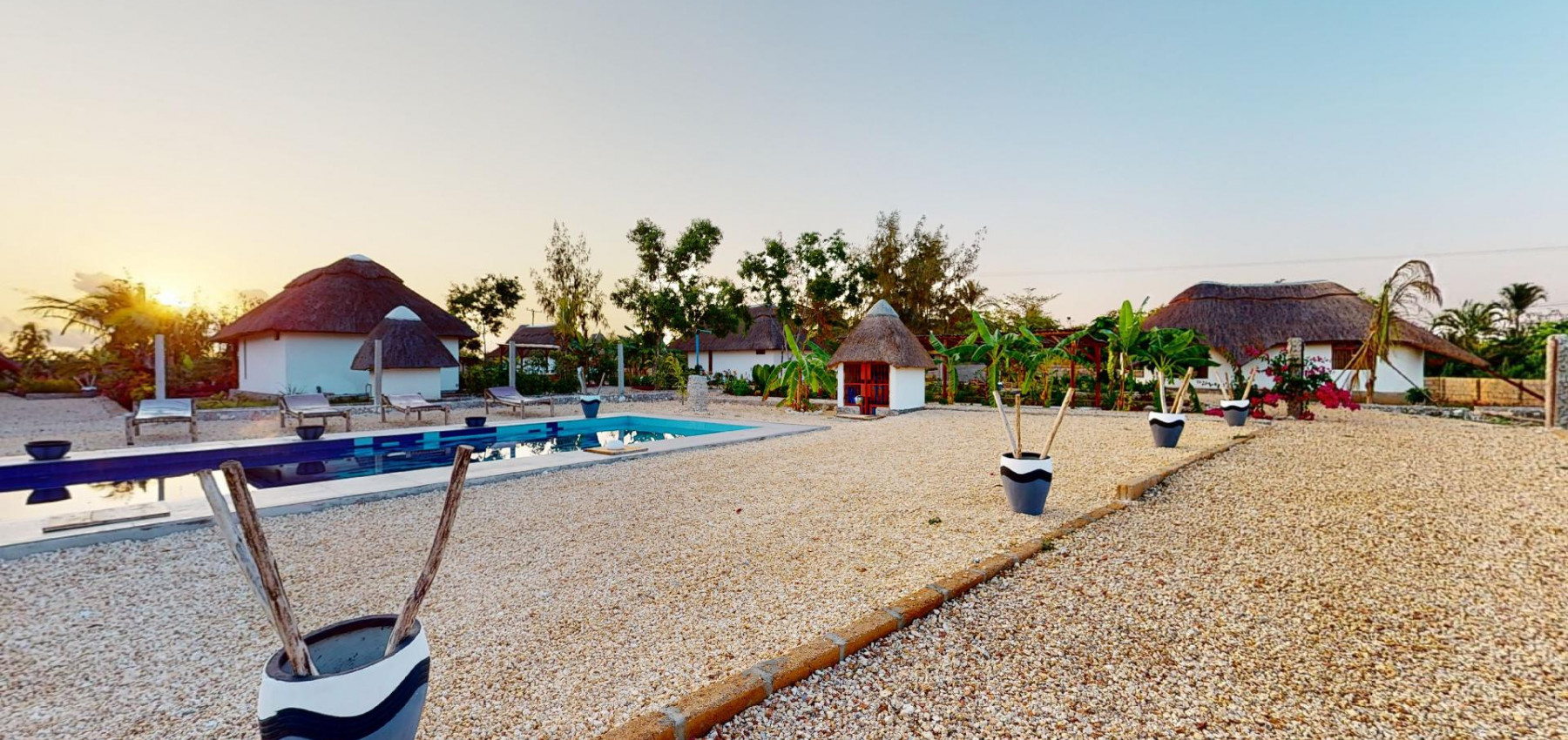 Zaria resort Zanzibar - dovolenkový prenájom bungalovu s dvomi spálňami a záhradou pre dva páry D10