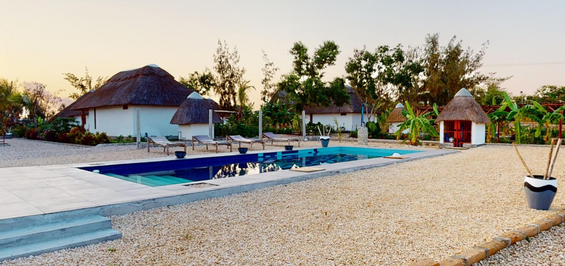 Zaria resort Zanzibar - dovolenkový prenájom bungalovu s dvomi spálňami a záhradou pre dva páry D10