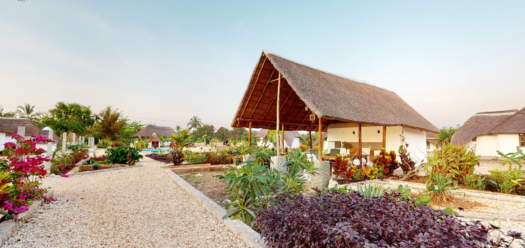 Zaria resort Zanzibar - dovolenkový prenájom bungalovu s dvomi spálňami a záhradou pre dva páry D10