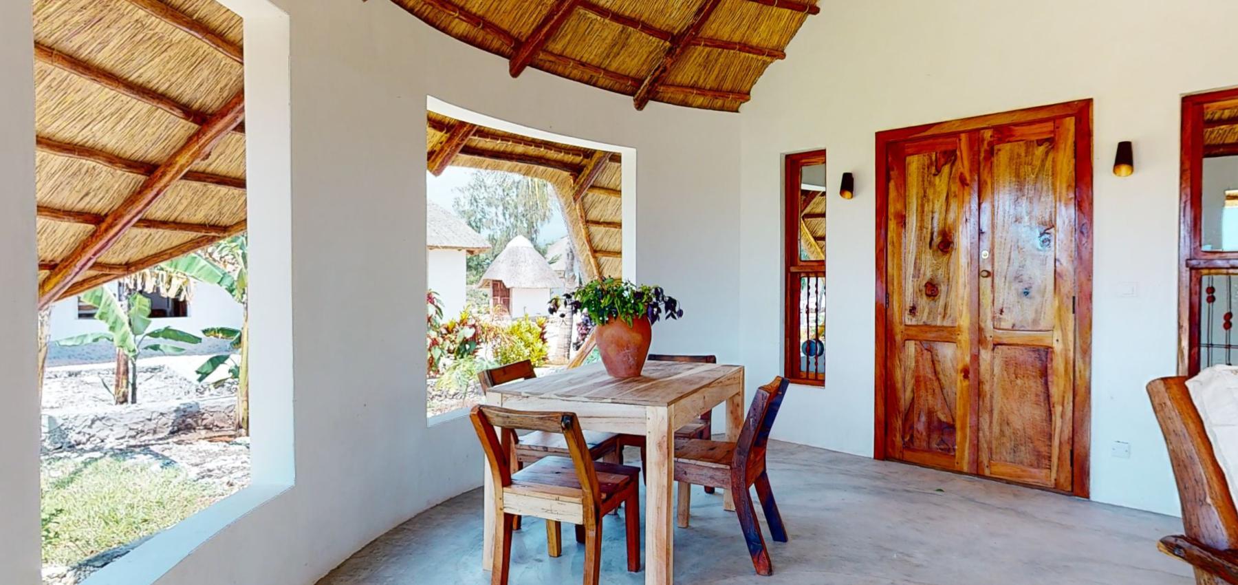 Zaria resort Zanzibar - dovolenkový prenájom bungalovu s dvomi spálňami a záhradou pre 2 páry D11