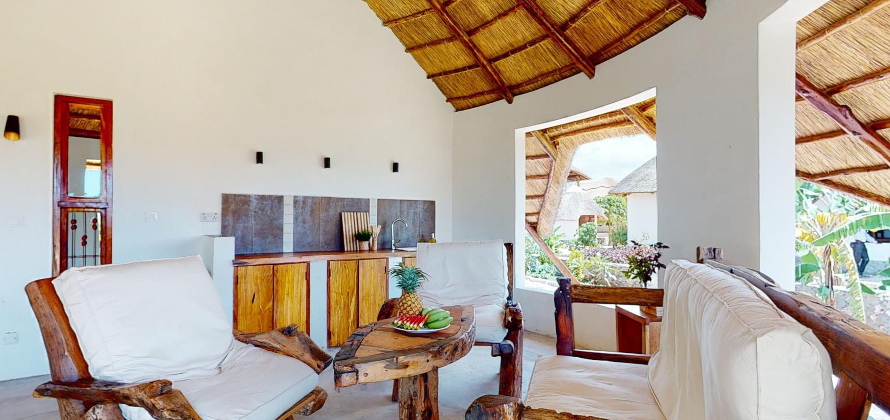 Zaria resort Zanzibar - dovolenkový prenájom bungalovu s dvomi spálňami a záhradou pre 2 páry D11