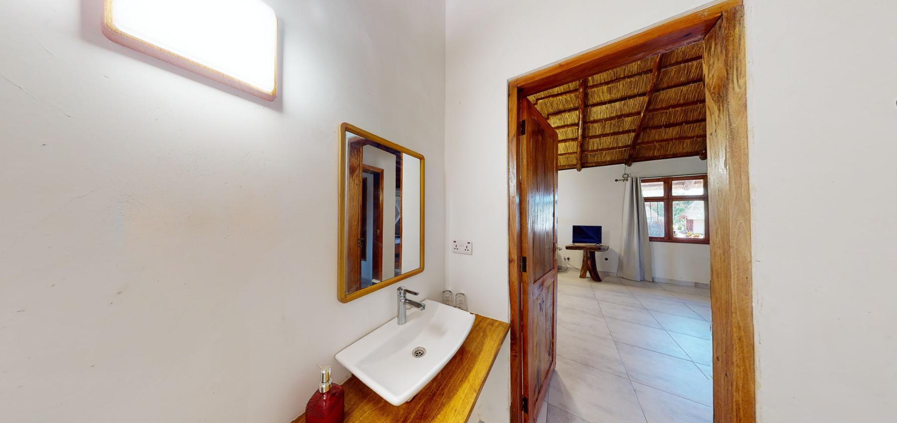 Zaria resort Zanzibar - dovolenkový prenájom bungalovu s dvomi spálňami a záhradou pre 2 páry D11