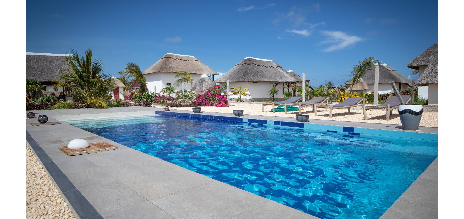 Zaria resort Zanzibar - luxusný poschodový dom, balkón s výhľadom na more a záhradou pre dve osoby D08
