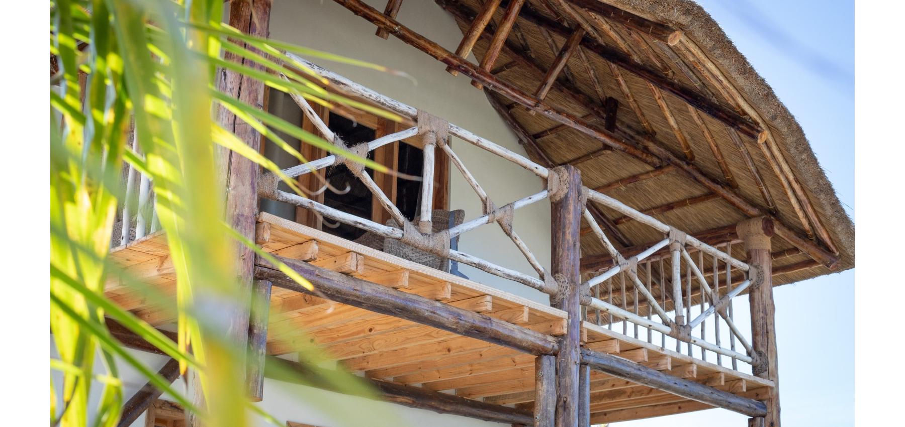 Zaria resort Zanzibar - luxusný poschodový dom, balkón s výhľadom na more a záhradou pre dve osoby D08