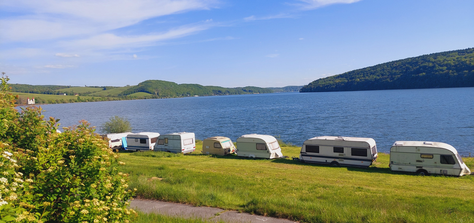 Na predaj murovaná poschodová rekreačná chata Domaša
