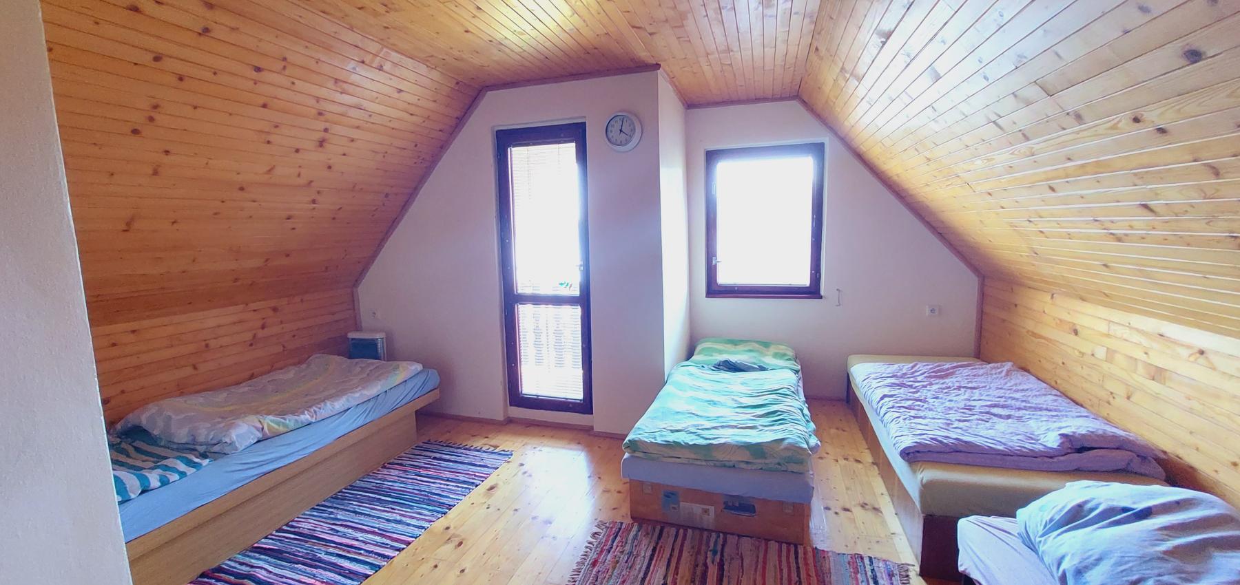 Na predaj murovaná poschodová rekreačná chata Domaša