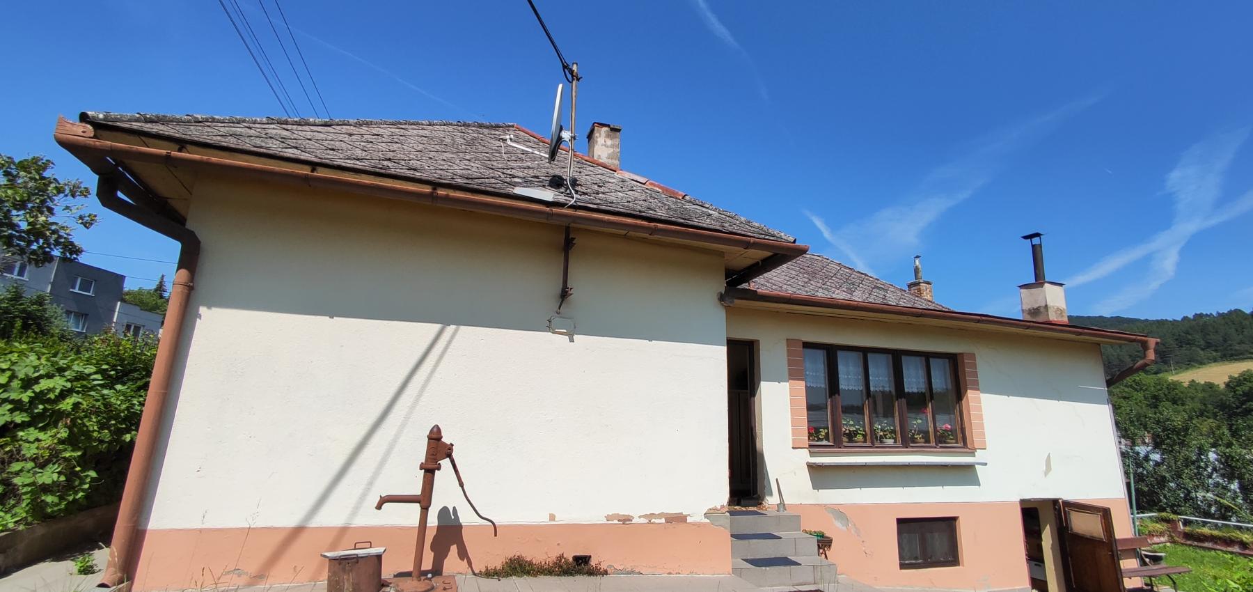 Rodinný dom Hanušovce so skvelým potenciálom pre zručného majstra so vzťahom k histórii