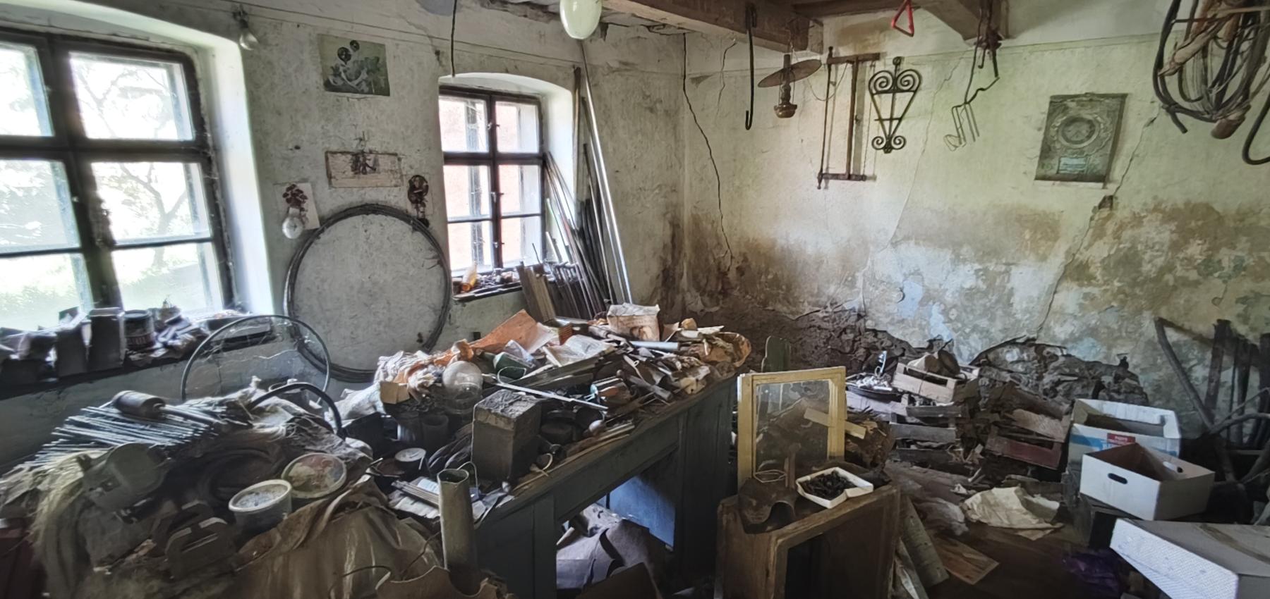 Rodinný dom Hanušovce so skvelým potenciálom pre zručného majstra so vzťahom k histórii