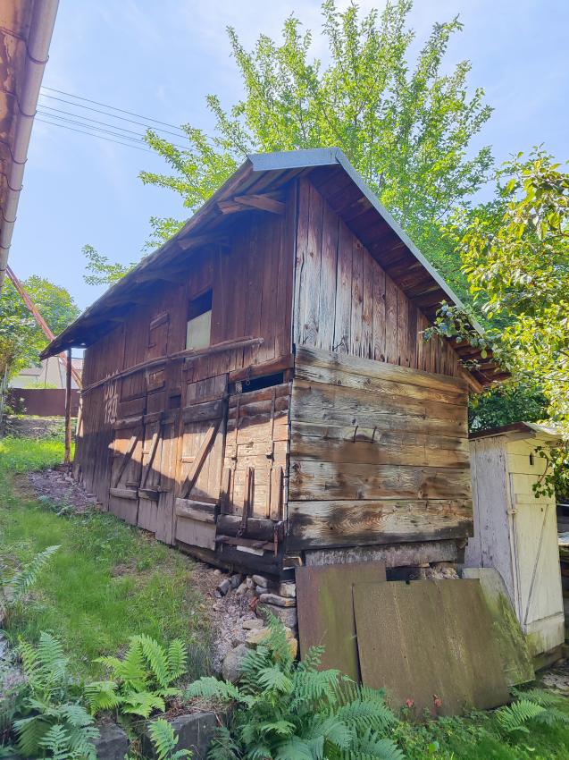 Rodinný dom Hanušovce so skvelým potenciálom pre zručného majstra so vzťahom k histórii