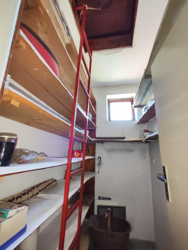 Rodinný dom Hanušovce so skvelým potenciálom pre zručného majstra so vzťahom k histórii