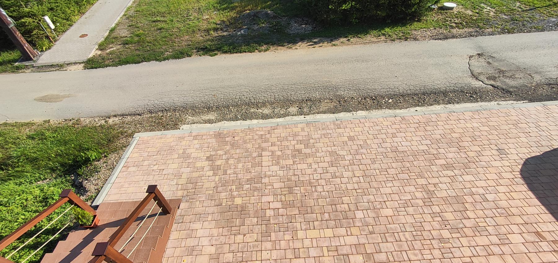 Luxusná novostavba šiestich rodinných domov v radovej zástavbe Domaša-Valkov s výhľadom na vodu, uprostred prírody