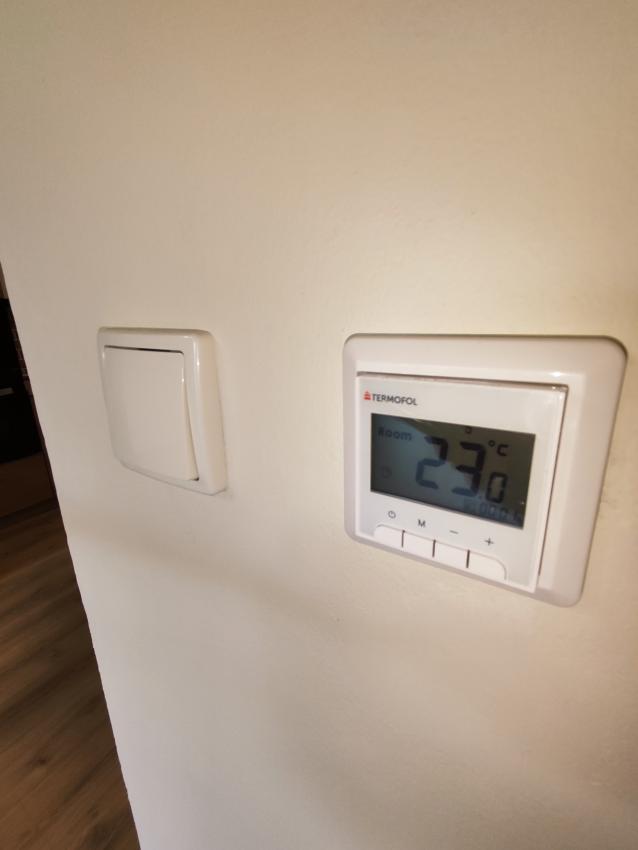 Luxusná novostavba šiestich rodinných domov v radovej zástavbe Domaša-Valkov s výhľadom na vodu, uprostred prírody