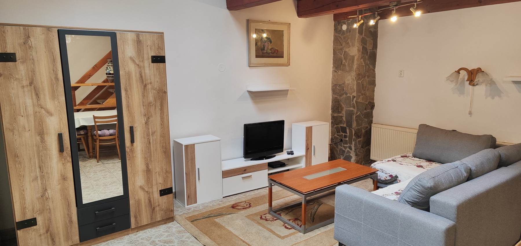 Prenajatý do 1.9.2024...2 izbový zariadený byt v centre mesta na Františkánskom námestí