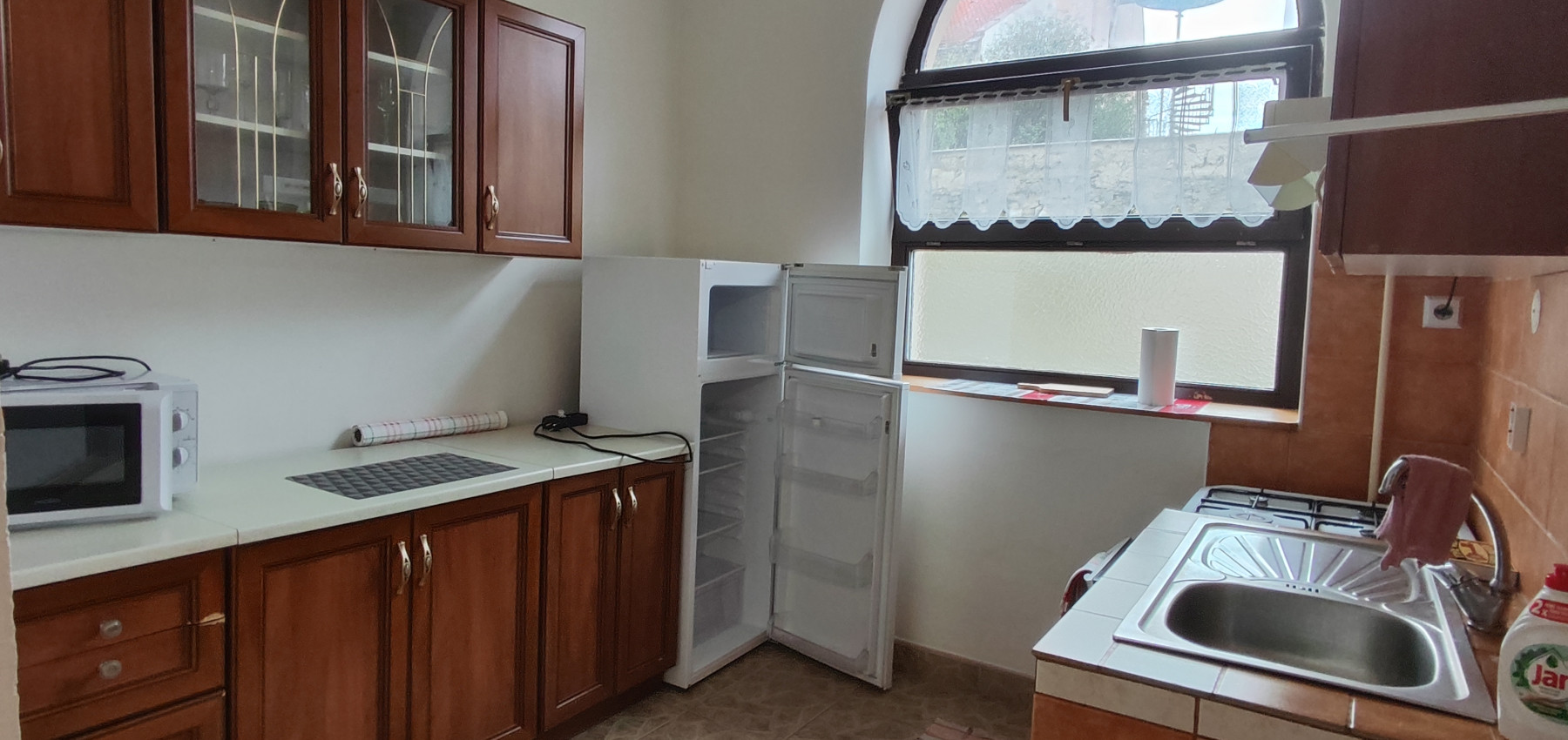 Prenajatý do 1.9.2024...2 izbový zariadený byt v centre mesta na Františkánskom námestí