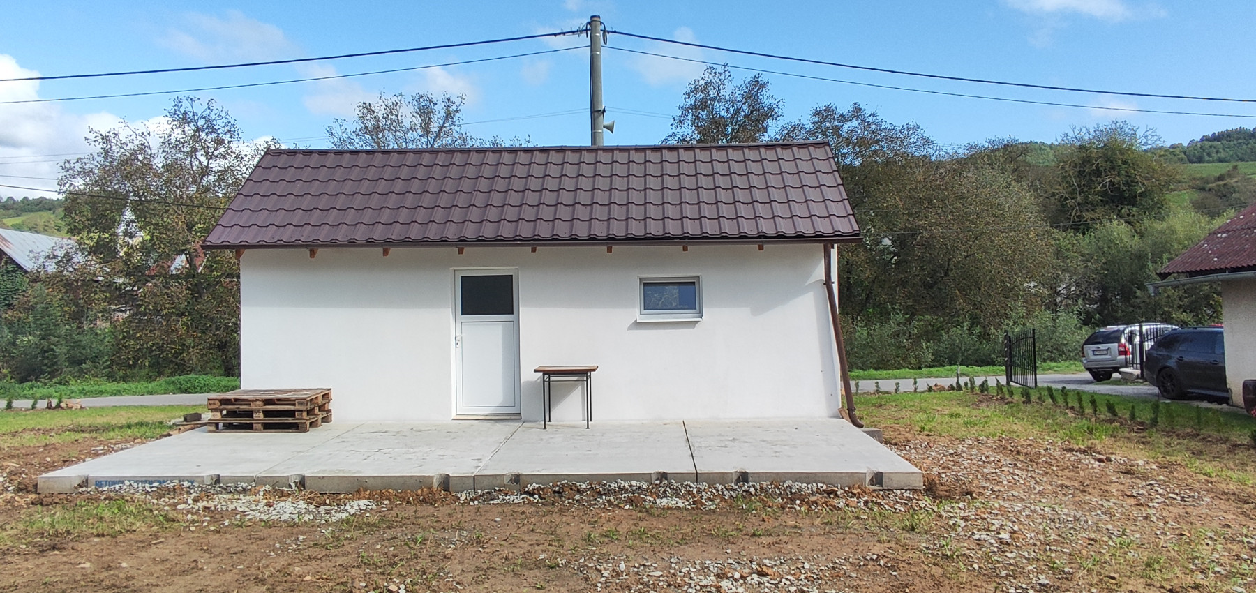 Prenajatý do 1.6.2026.... Malý romantický domček pre jedného, alebo pár, na pozemku 800 m2