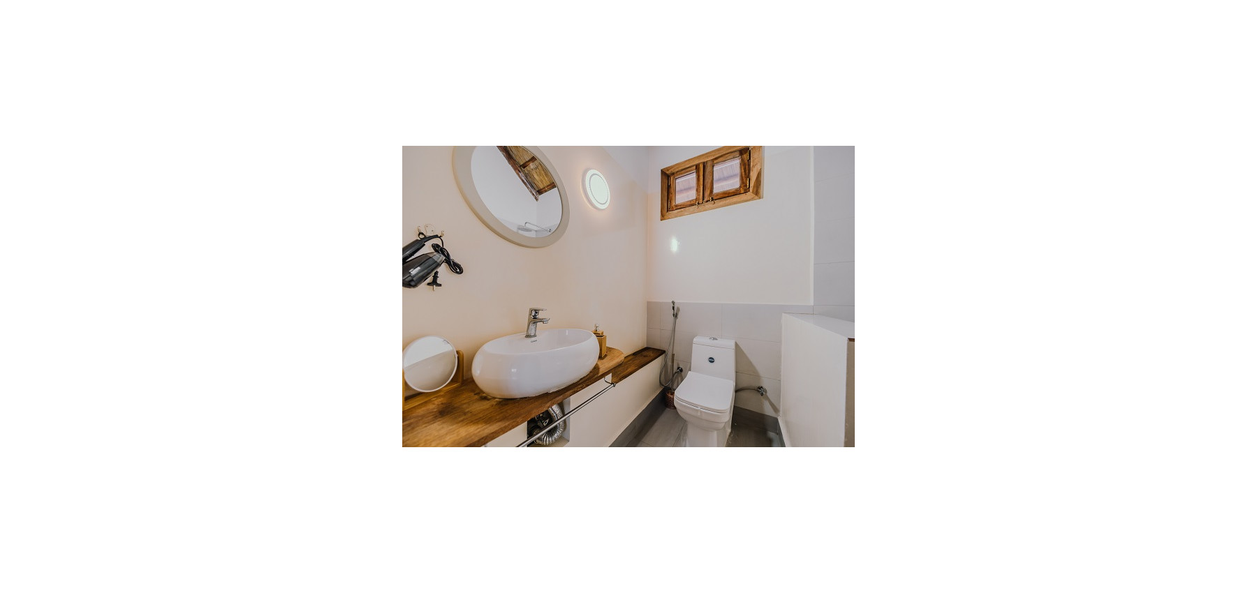 Dovolenkový prenájom Zanzibar - bungalov pre náročných - so záhradou a bazénom