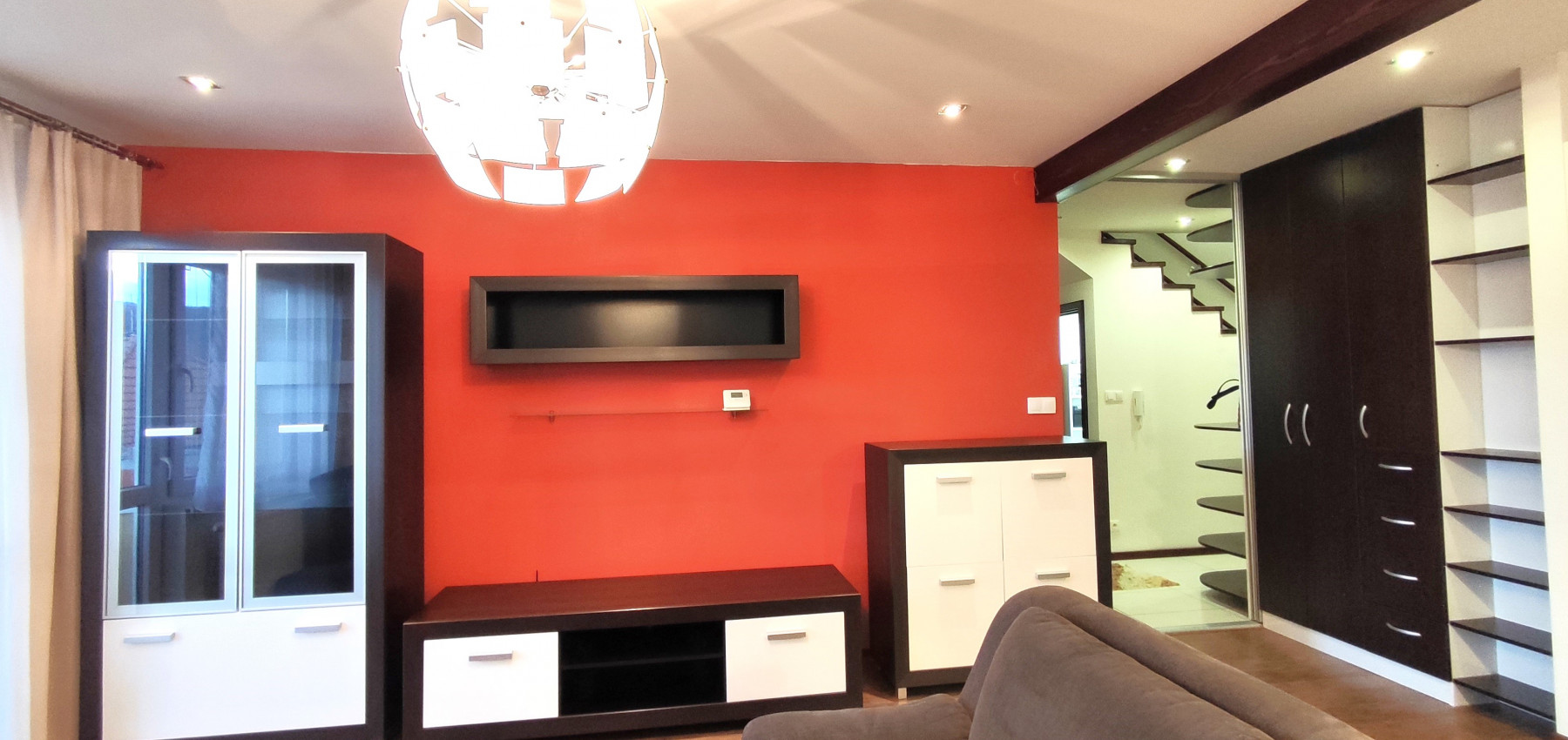 Prenajatý do 1.6.2026 .... krásny 3 izbový mezonetový byt v nadstavbe Budovateľská ulica