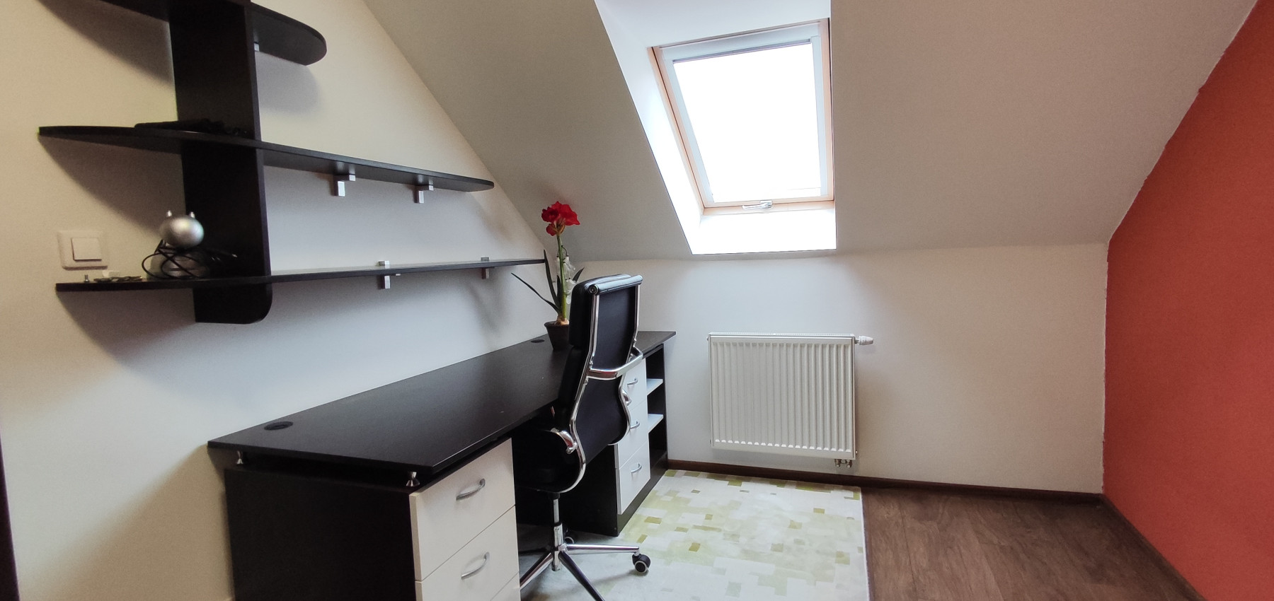 Prenajatý do 1.6.2026 .... krásny 3 izbový mezonetový byt v nadstavbe Budovateľská ulica