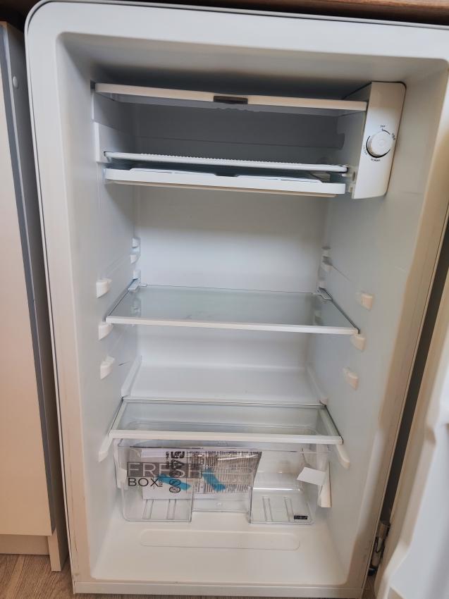 Na predaj rekreačný domček na pozemku 800 m2, vhodnom na výstavbu ďalšieho domu