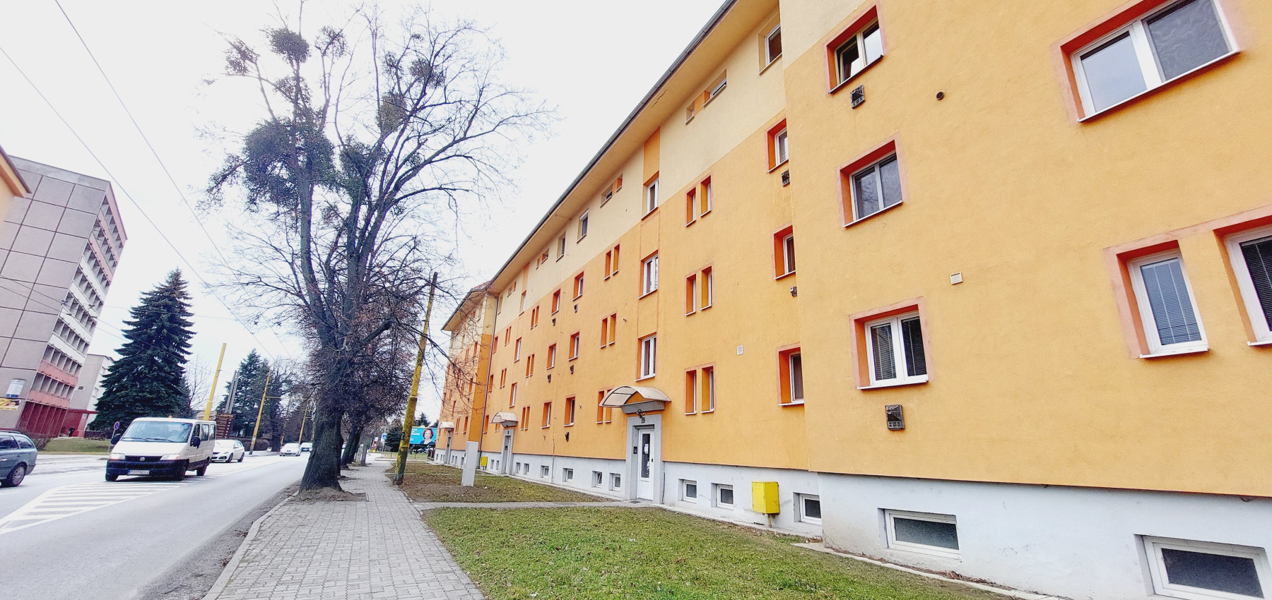 PRENAJATÝ DO 2.12.2026 ... Na prenájom krásny zrekonštruovaný 2 izbový byt s balkónom Budovateľská, zariadený, voľný od 1.9.2024