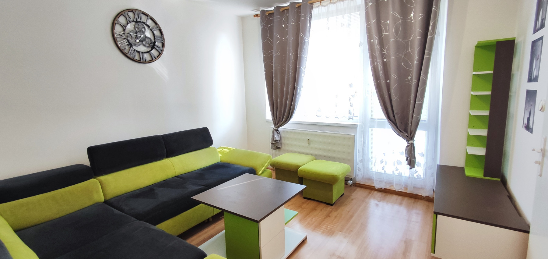 Prenajatý do 30.05.2026... útulný zariadený 3 izbový byt Sídlisko 3  - s dvomi loggiami, Prešov ul. Prostejovská