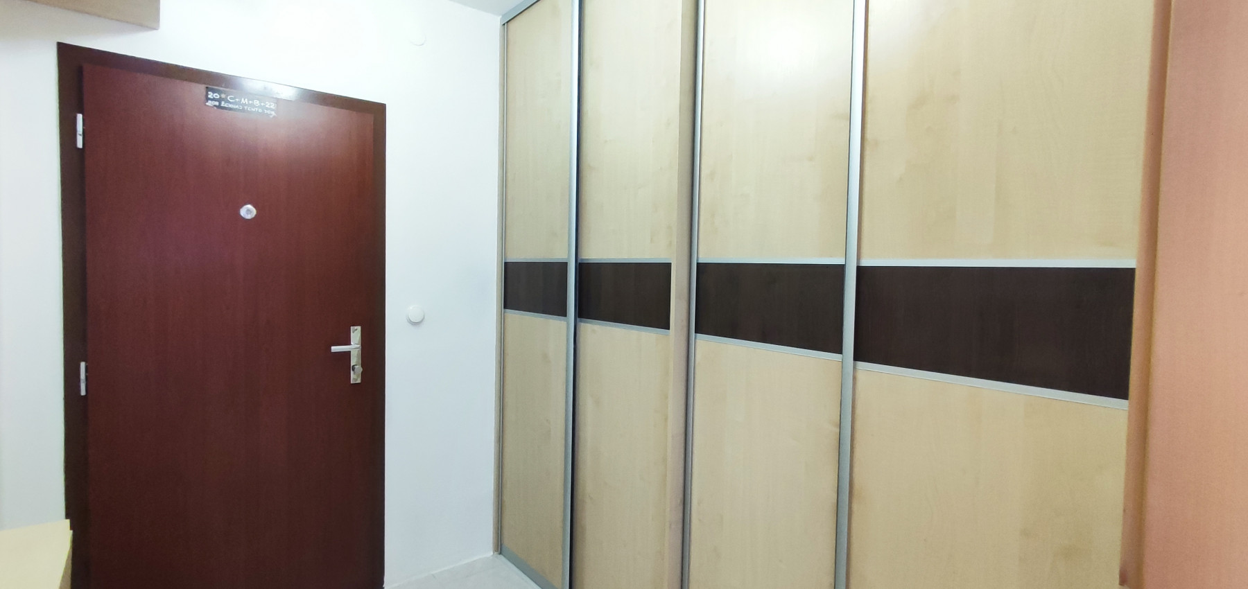 Prenajatý do 30.05.2026... útulný zariadený 3 izbový byt Sídlisko 3  - s dvomi loggiami, Prešov ul. Prostejovská