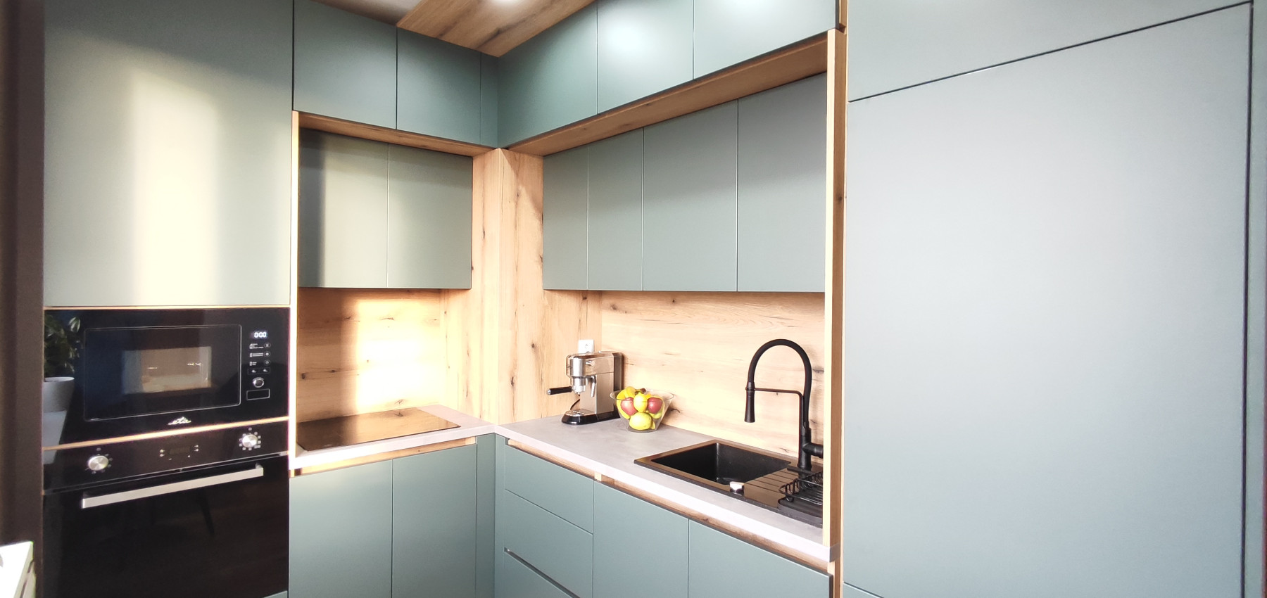 Prenajatý do 1.1.2026....Exkluzívny 2 izbový byt po kompletnej dizajnovej rekonštrukcii na Sekčove, 60 m2