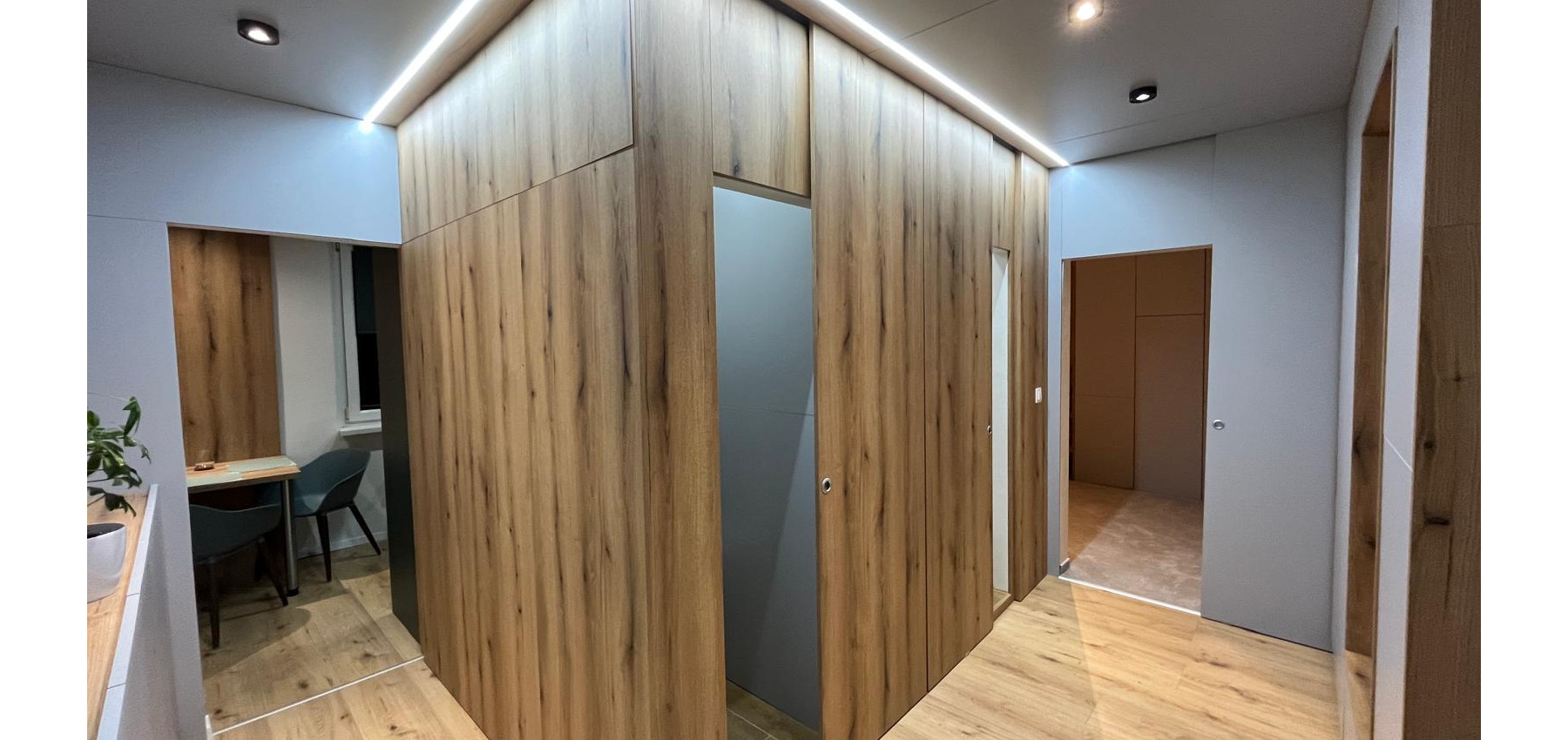 Prenajatý do 1.1.2026....Exkluzívny 2 izbový byt po kompletnej dizajnovej rekonštrukcii na Sekčove, 60 m2