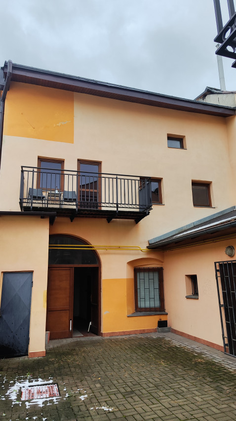 Priestor na prenájom na Hlavnej ulici vo dvore - I.poschodie