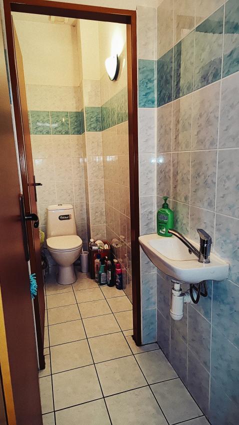 Priestor na prenájom na Hlavnej ulici vo dvore - I.poschodie