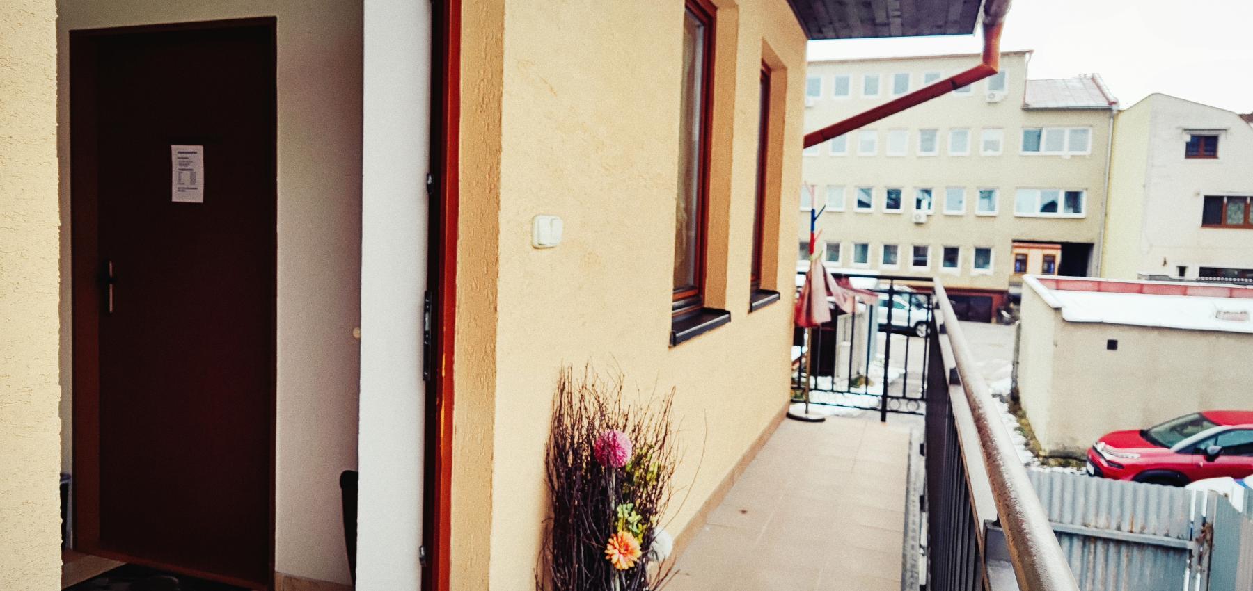 Priestor na prenájom na Hlavnej ulici vo dvore - I.poschodie