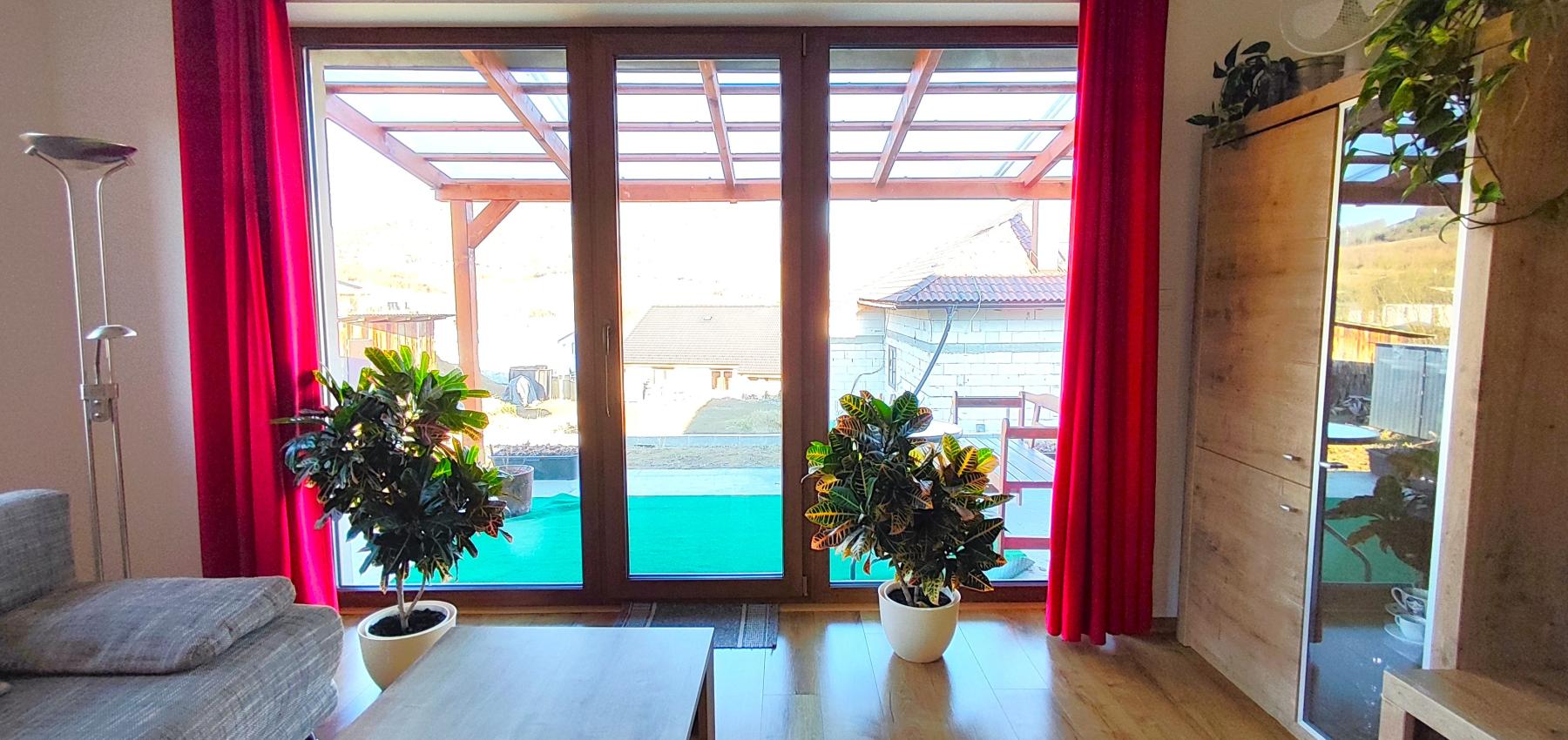 Na predaj krásny 4 izbový dom s možnosťou realizácie obytného podkrovia na 2 izby, veľkorysý pozemok 1000 m2, Fintice