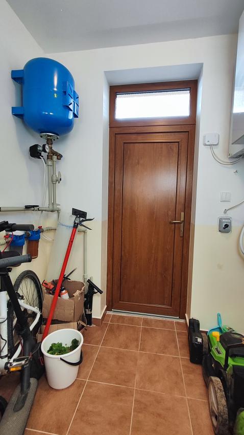 Na predaj krásny 4 izbový dom s možnosťou realizácie obytného podkrovia na 2 izby, veľkorysý pozemok 1000 m2, Fintice