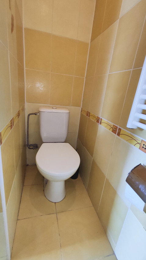 Prenajatý do 1.11.2026....Slnečný 2 izbový byt s nádhernym výhľadom na les, zariadený